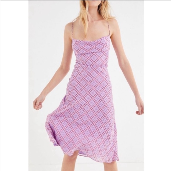 ❌SOLD❌Finders Keepers Nostalgia Dress Lilac Check - Picture 4 of 16